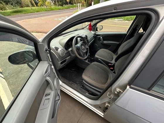 FIAT PALIO 1.0 MPI ATTRACTIVE 8V FLEX 4P MANUAL